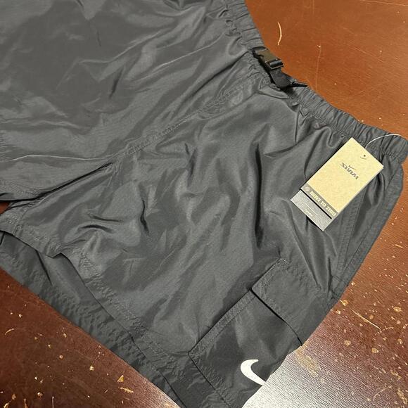 Nike Belted Packable 5" Volley Shorts NESSB522-001 Black Men's Size XXL Swim - Picture 2 of 3